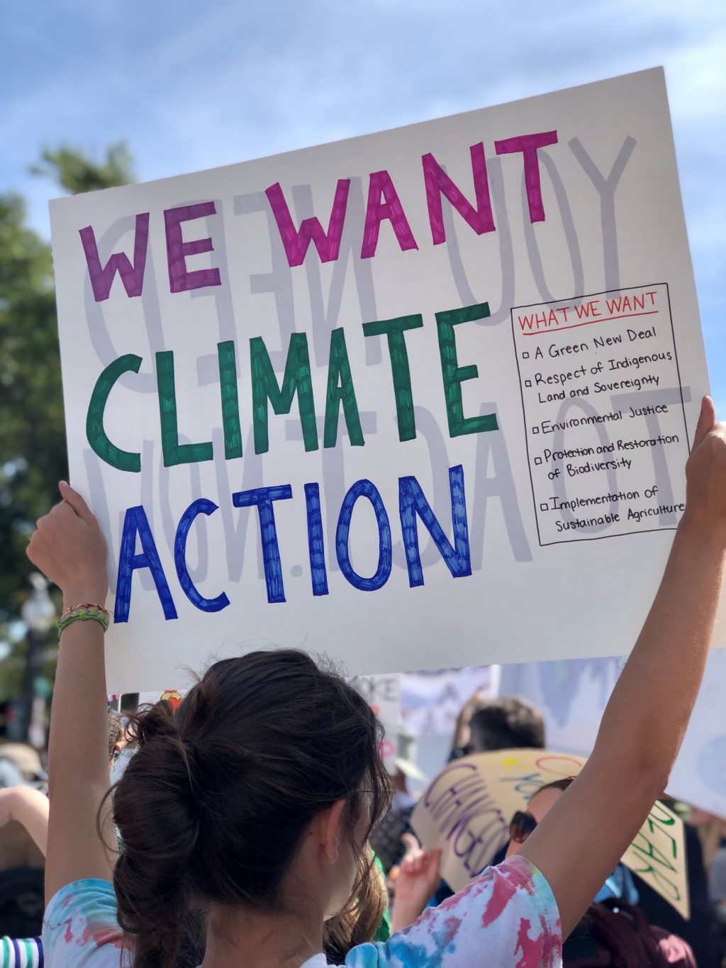 climate-change-protest-sign-ZHN9TWB_resize