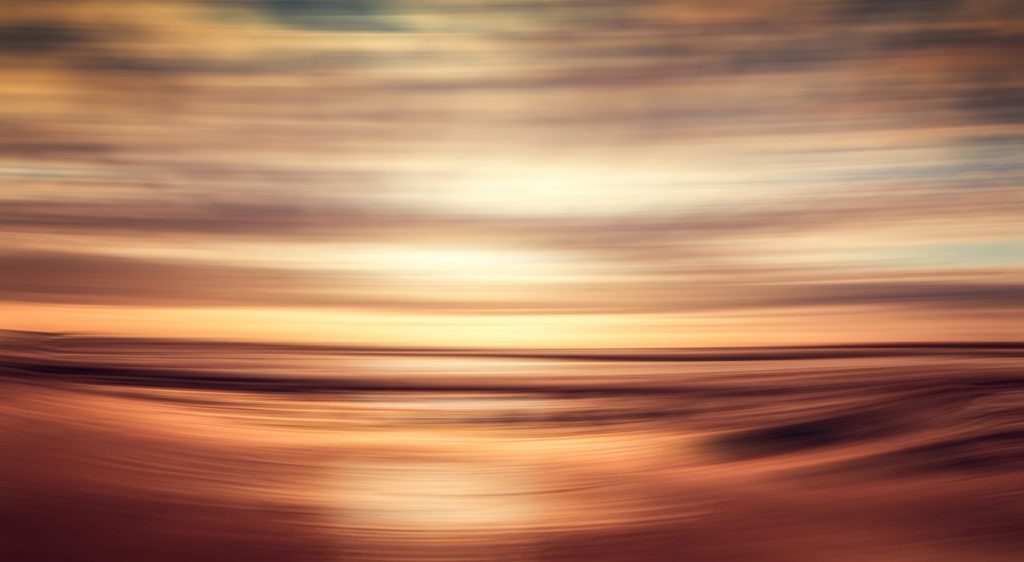 abstract-sea-at-sunset-background-MSQDLQ8