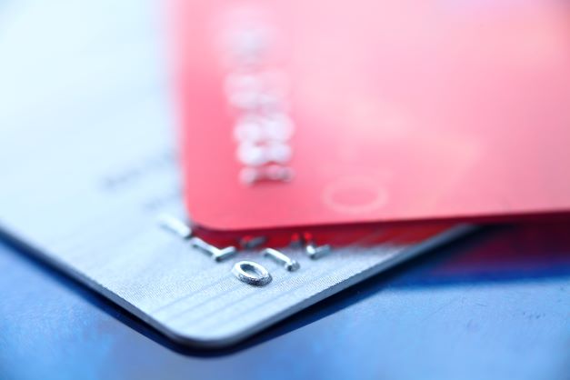 credit-card-close-up-2021-08-29-05-52-30-utc