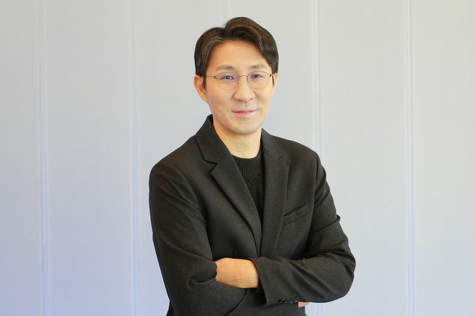 Dr_Seungwon-Shin_editorial-960x640