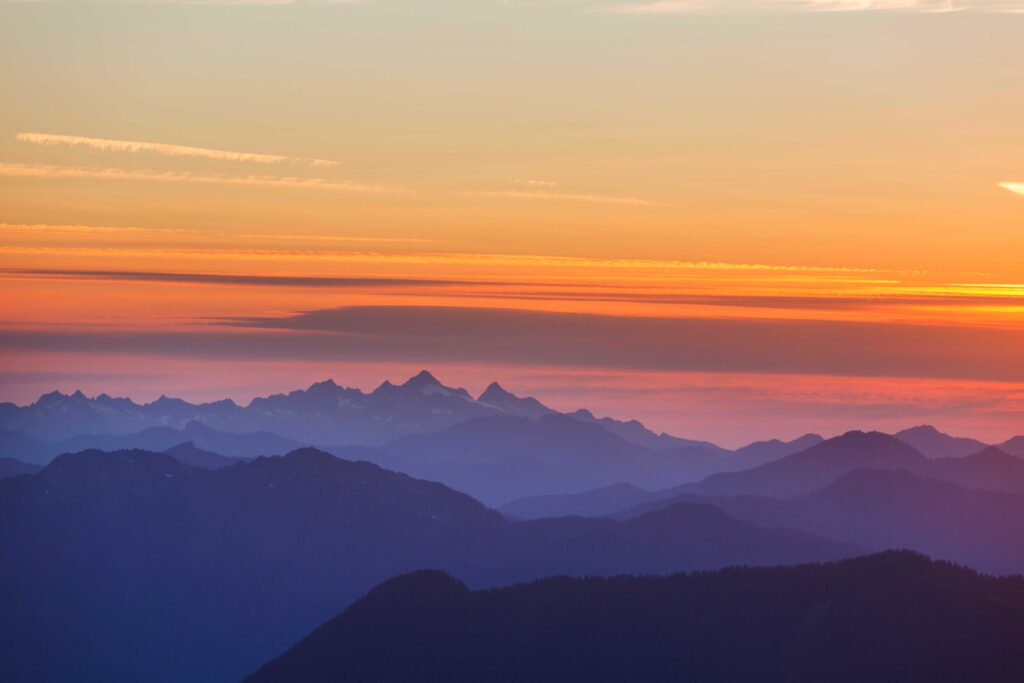 mountains-on-sunset-2021-08-26-23-02-13-utc
